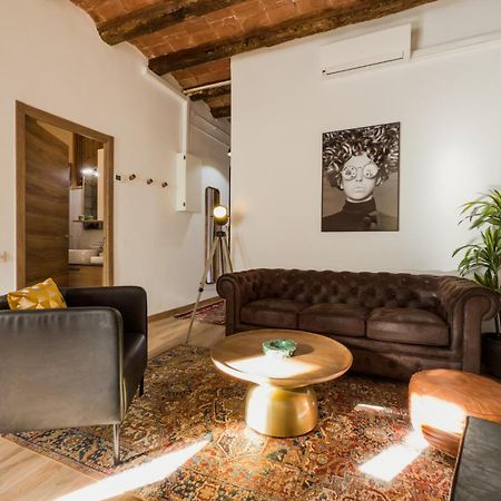 Magalhaes - Trad Flat In Poble Sec, Near Ramblas برشلونة المظهر الخارجي الصورة
