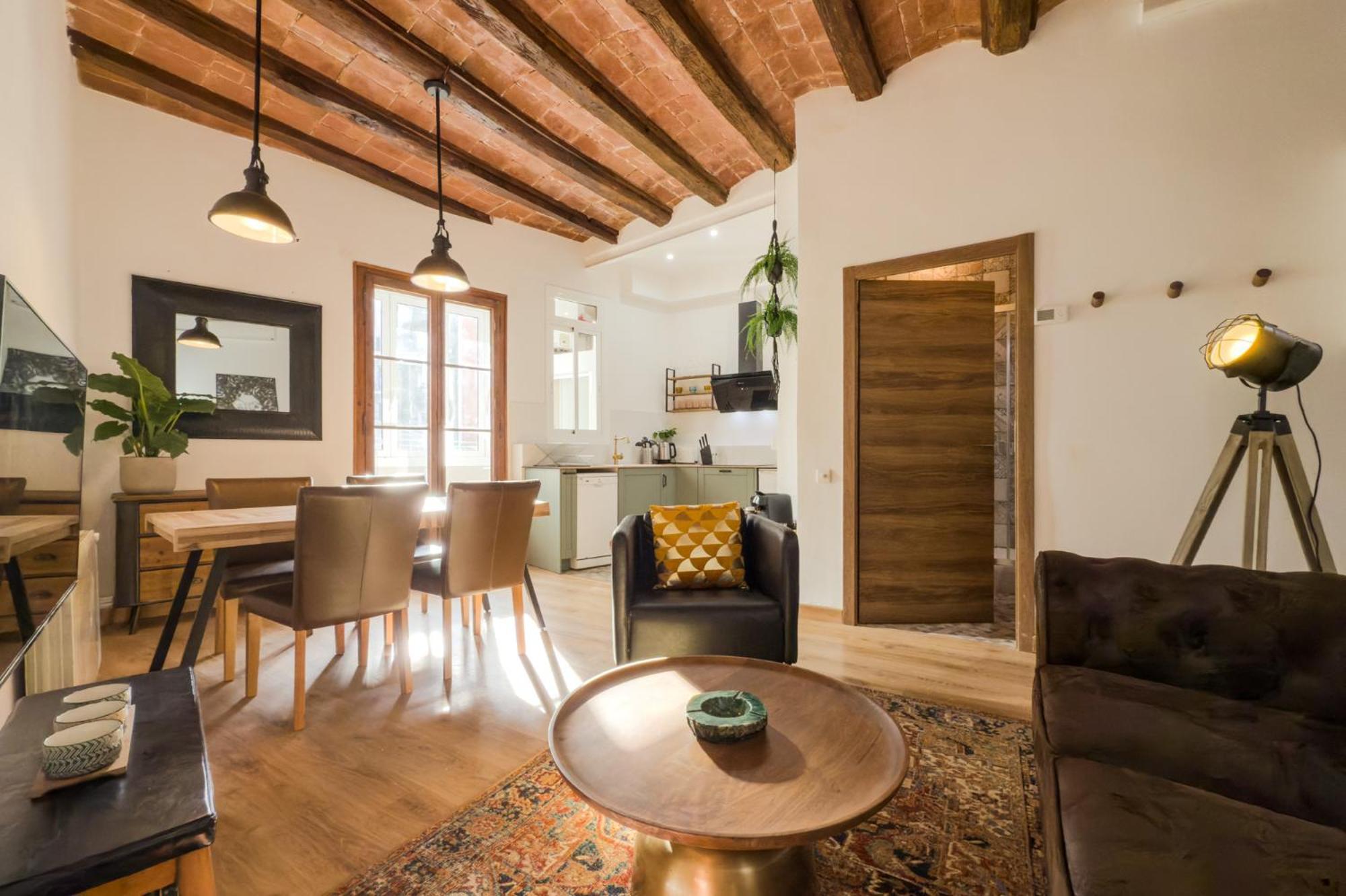 Magalhaes - Trad Flat In Poble Sec, Near Ramblas برشلونة المظهر الخارجي الصورة