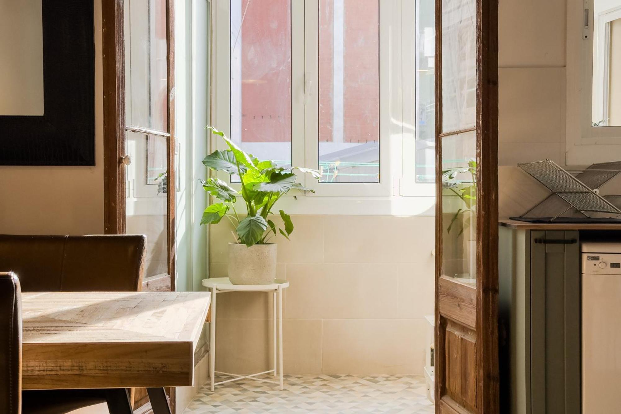 Magalhaes - Trad Flat In Poble Sec, Near Ramblas برشلونة المظهر الخارجي الصورة